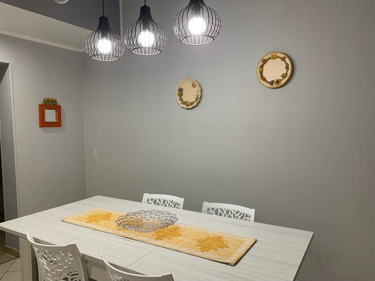 “L' Angolo Dei Sogni” Apartment Casale Monferrato Bagian luar foto